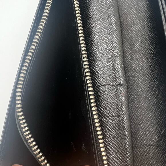 GUC Louis Vuitton Damier Graphite Brazza Wallet - Picture 5 of 7